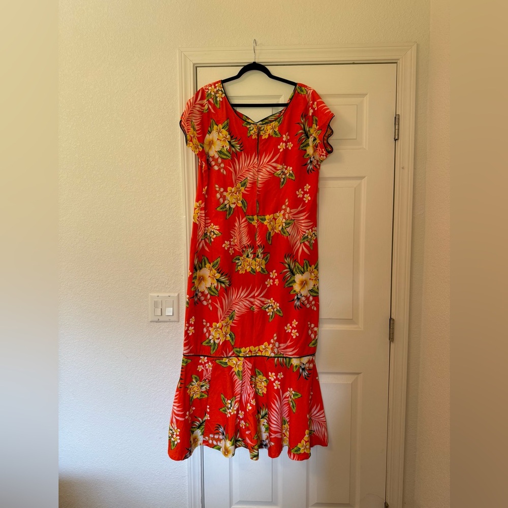 Vibrant Floral Orange Hawaiian MuuMuu Maxi Dress Size Large - Picture 2 of 11